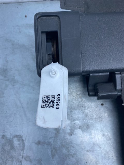 Pomili Rivestimenti interni e parti interne tendalino copertura vano bagagli Volvo XC60 07/08-04/13