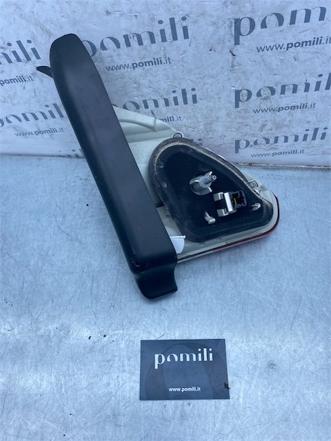 Pomili Fanaleria Peugeot 2008 Fanale posteriore destro interno