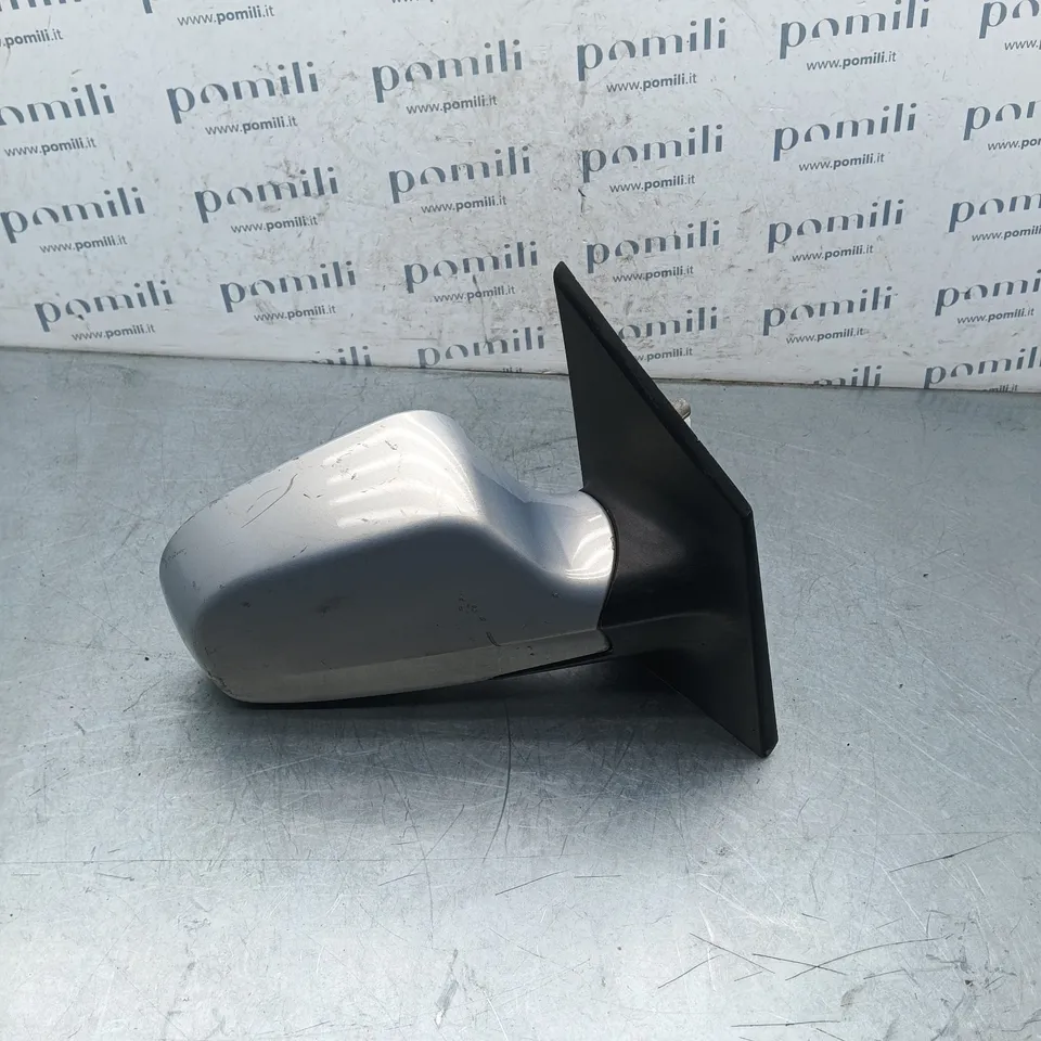 Pomili Cristalli Hyundai Matrix specchietto destro 5 pin usato
