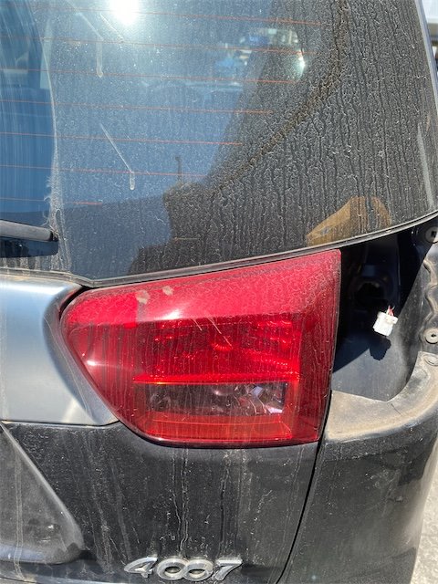 Pomili Fanaleria Fanale posteriore Peugeot 4007 parte interna destro