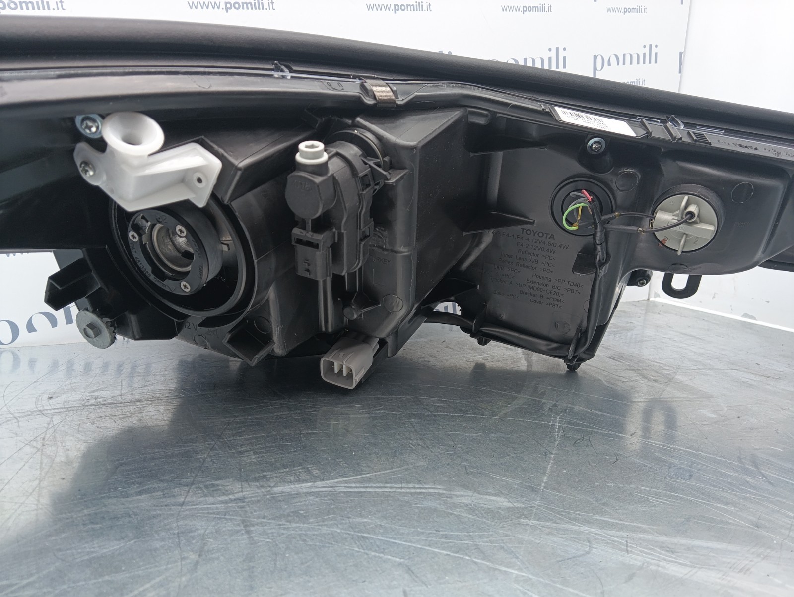 Pomili Fanaleria Toyota C-HR faro sinistro OEM 81170-F4030