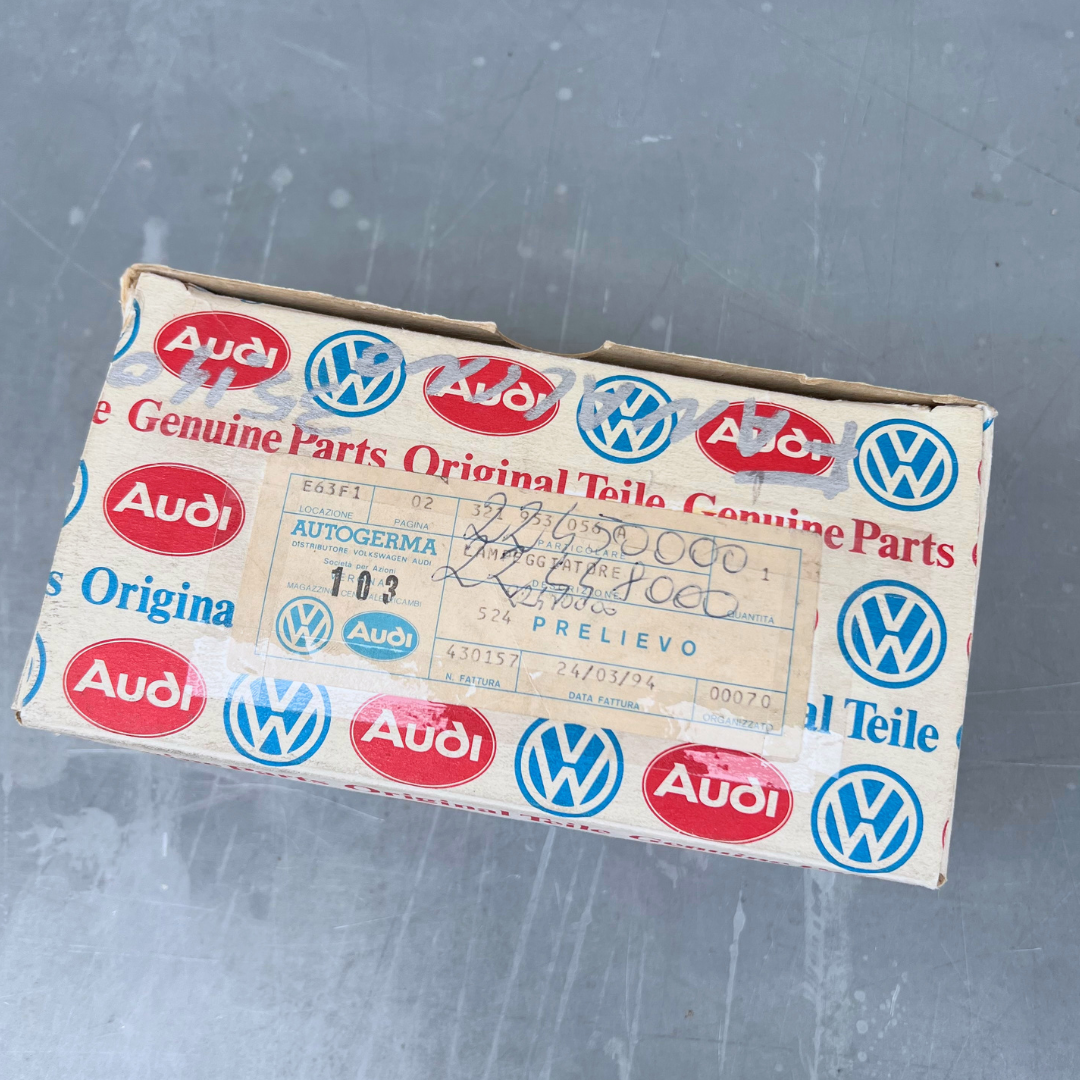 Sara Autoricambi Fanaleria 321953056A VW Passat B2 80-88 indicatore di direzione anteriore destro