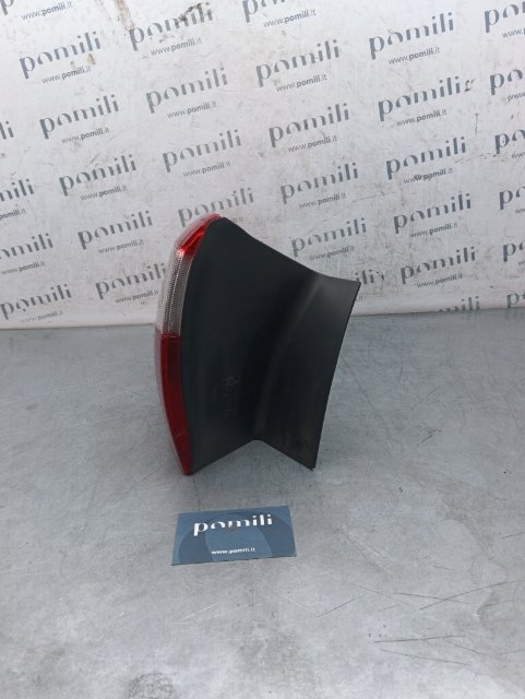 Pomili Fanaleria Fanale posteriore esterno Ford C-Max CB7 sinistro