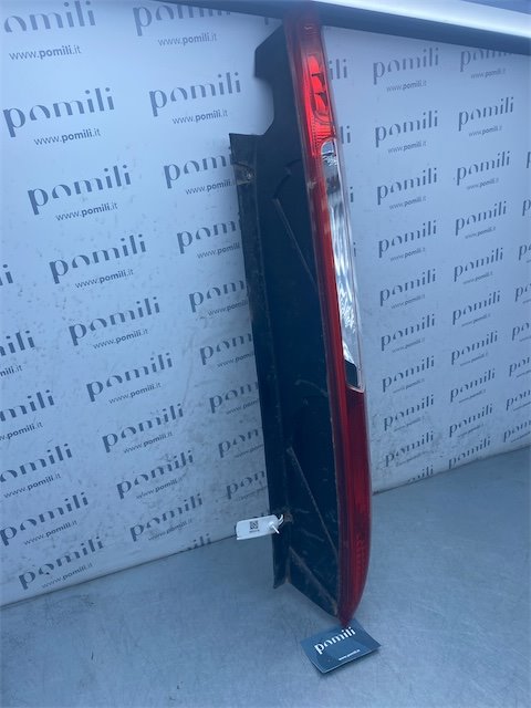Pomili Fanaleria Ford Focus CAP fanale posteriore destro 2004–2008