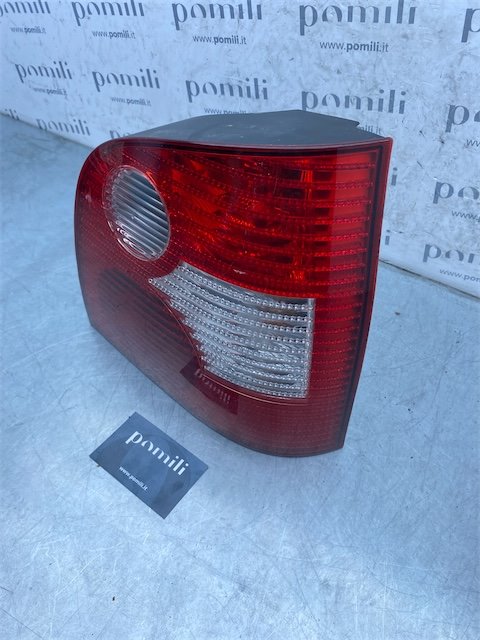 Pomili Fanaleria DX VOLKSWAGEN POLO (9N) (10/01>03/05<) fanale posteriore destro