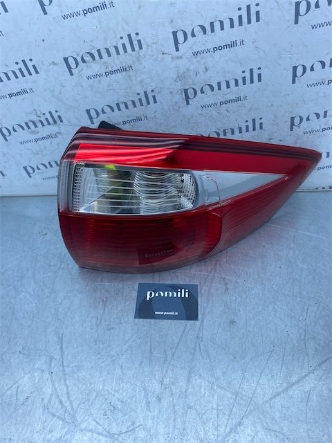 Pomili Fanaleria Ford C-Max (CB7) fanale posteriore esterno destro