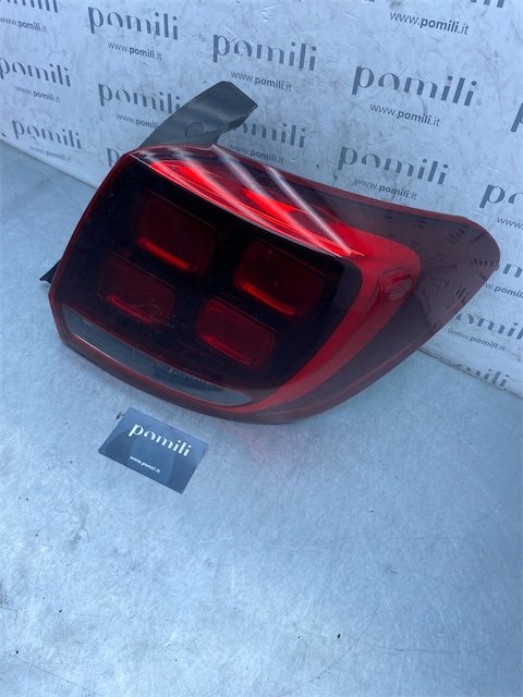 Pomili Fanaleria Dacia Sandero 2a Serie fanale posteriore destro