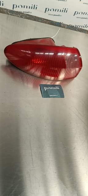 Pomili Fanaleria Fanale posteriore parte esterna sinistro Alfa Romeo 147 (W8) (08/00>01/06<) usato
