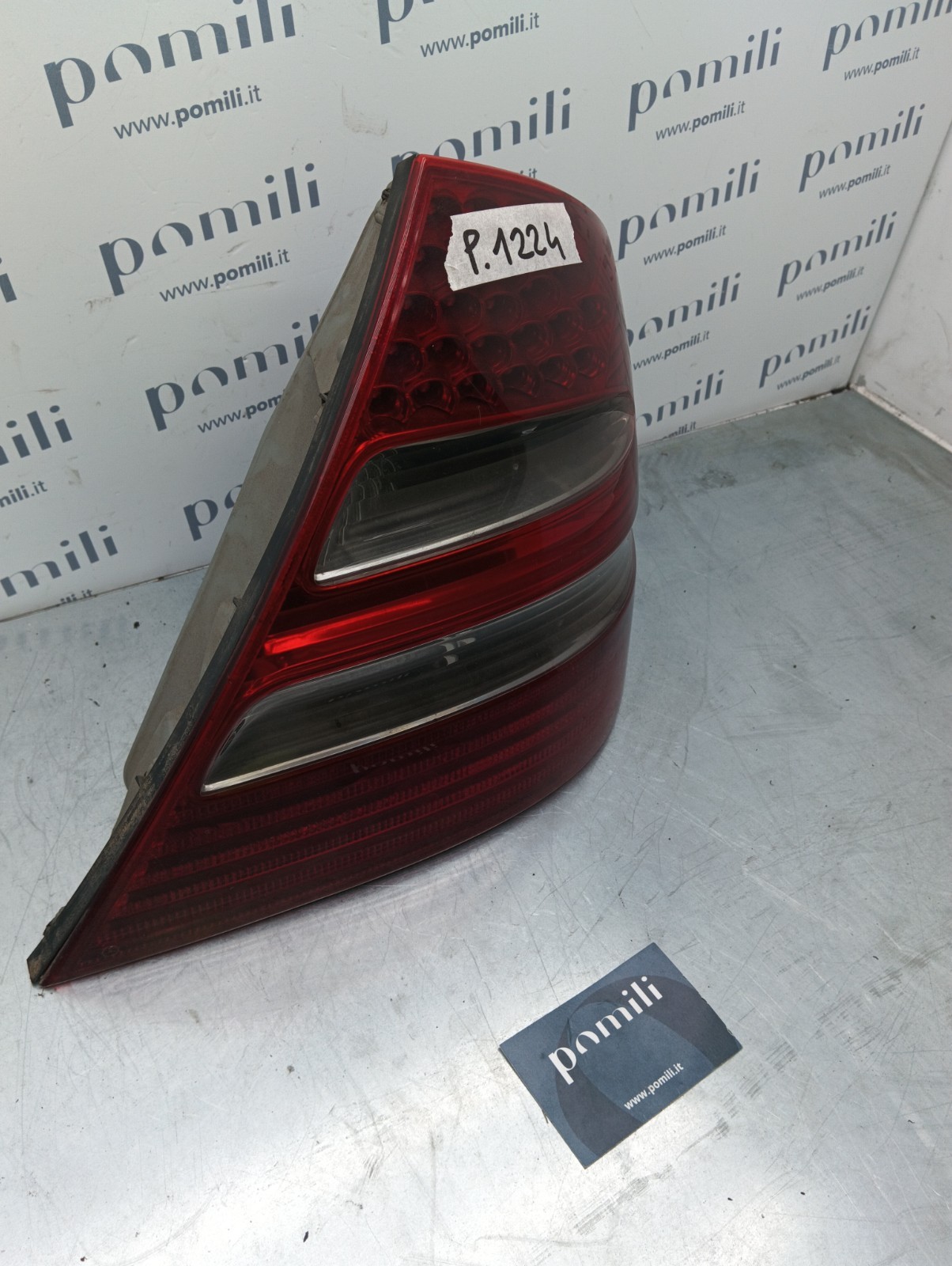 Pomili Fanaleria Fanale posteriore destro Mercedes-Benz Classe E W211 (2002-06) A2118200664 usato