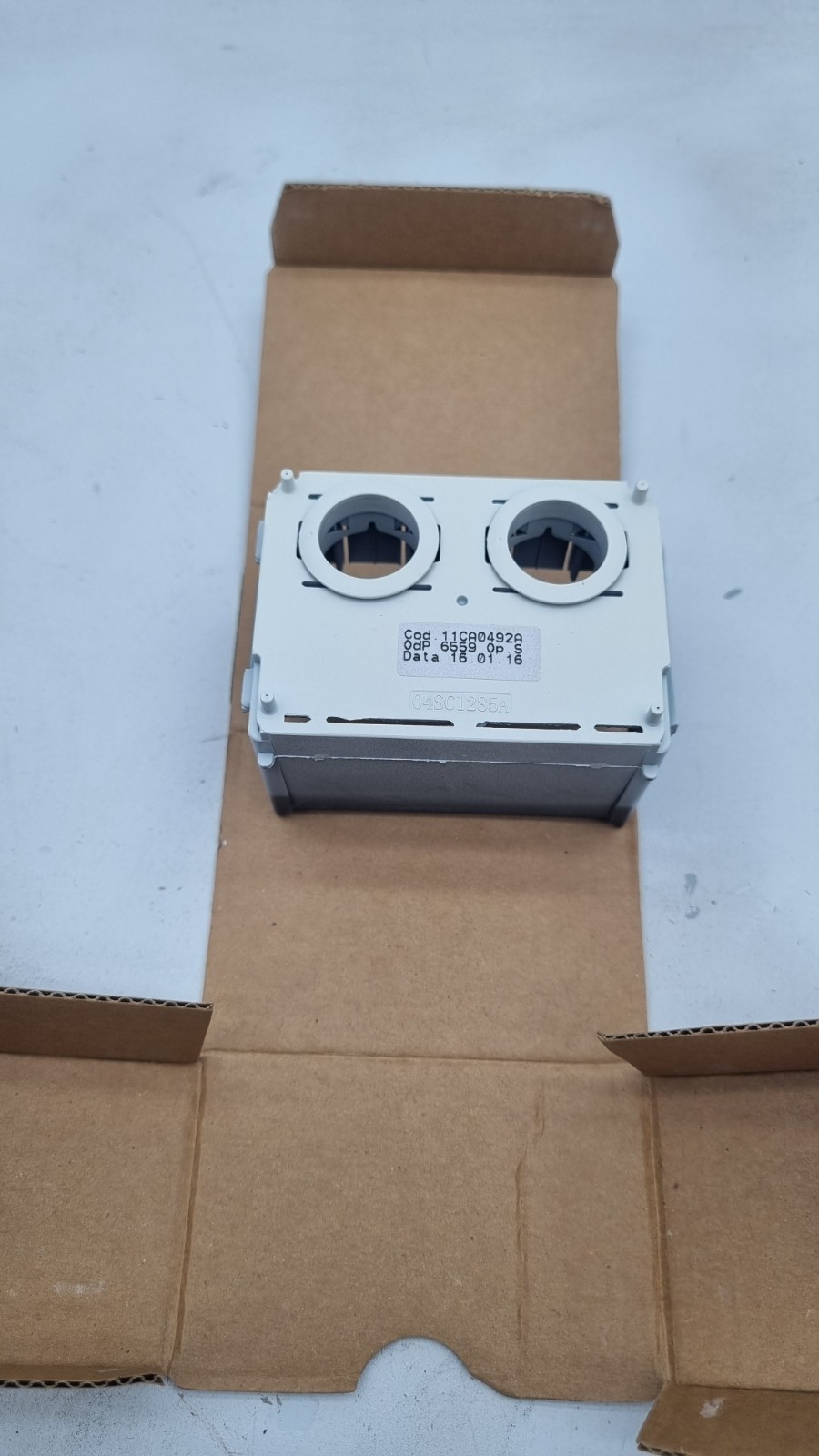 Pomili Elettronica/batteria ibride Centraline sensori parcheggio Toyota C-HR/RAV4 PW501-47200-01 nuova