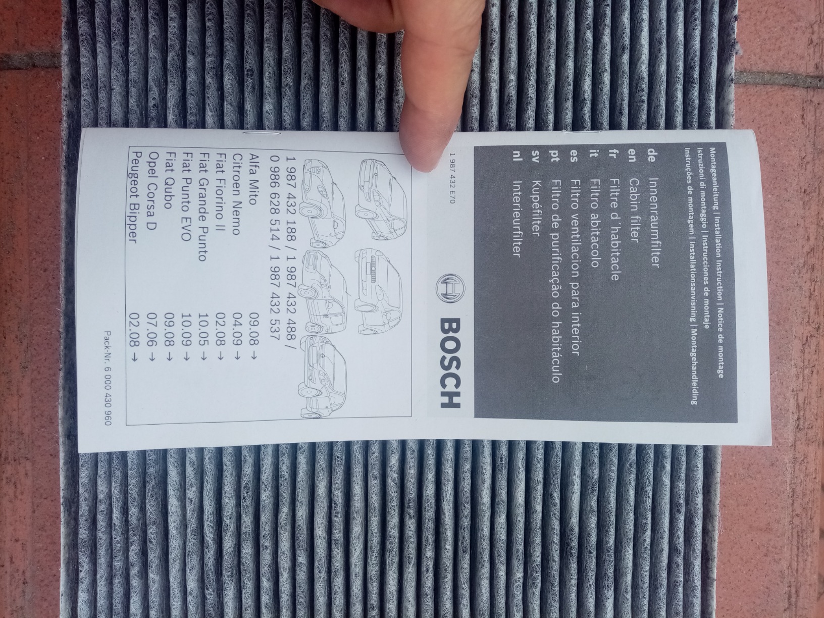 Bosch Filtri 1987432537 Filtro abitacolo carboni attivi