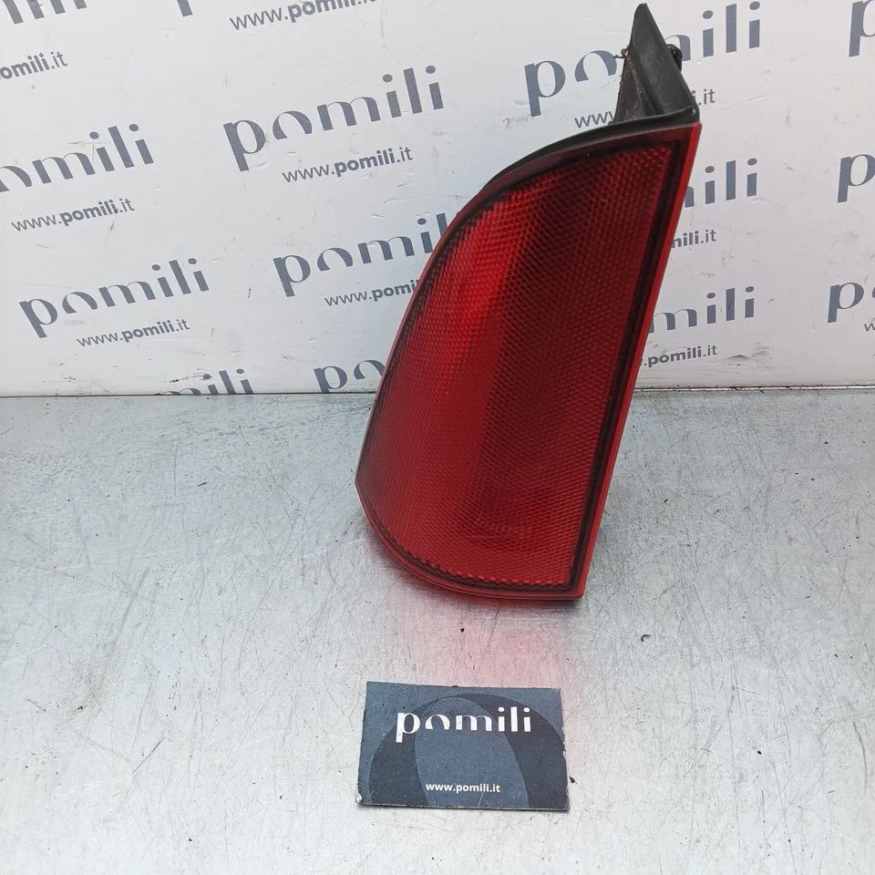Pomili Fanaleria Fanale riflettore sinistro Mercedes-Benz Vito/Viano 2004-10 A6398201864 usato