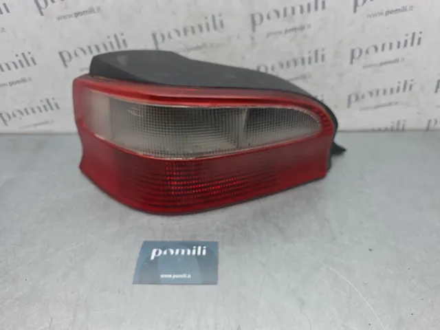 Pomili Fanaleria Citroën Saxo fanale posteriore sinistro usato