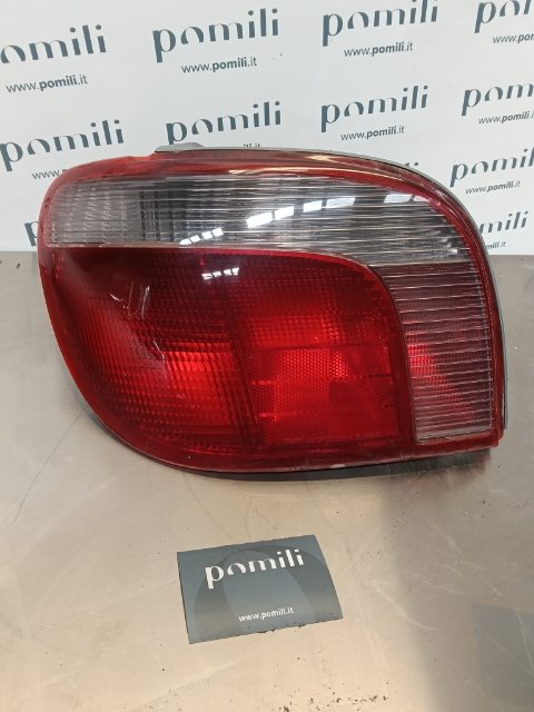 Pomili Fanaleria Toyota Yaris fanale posteriore sinistro 1999-2005