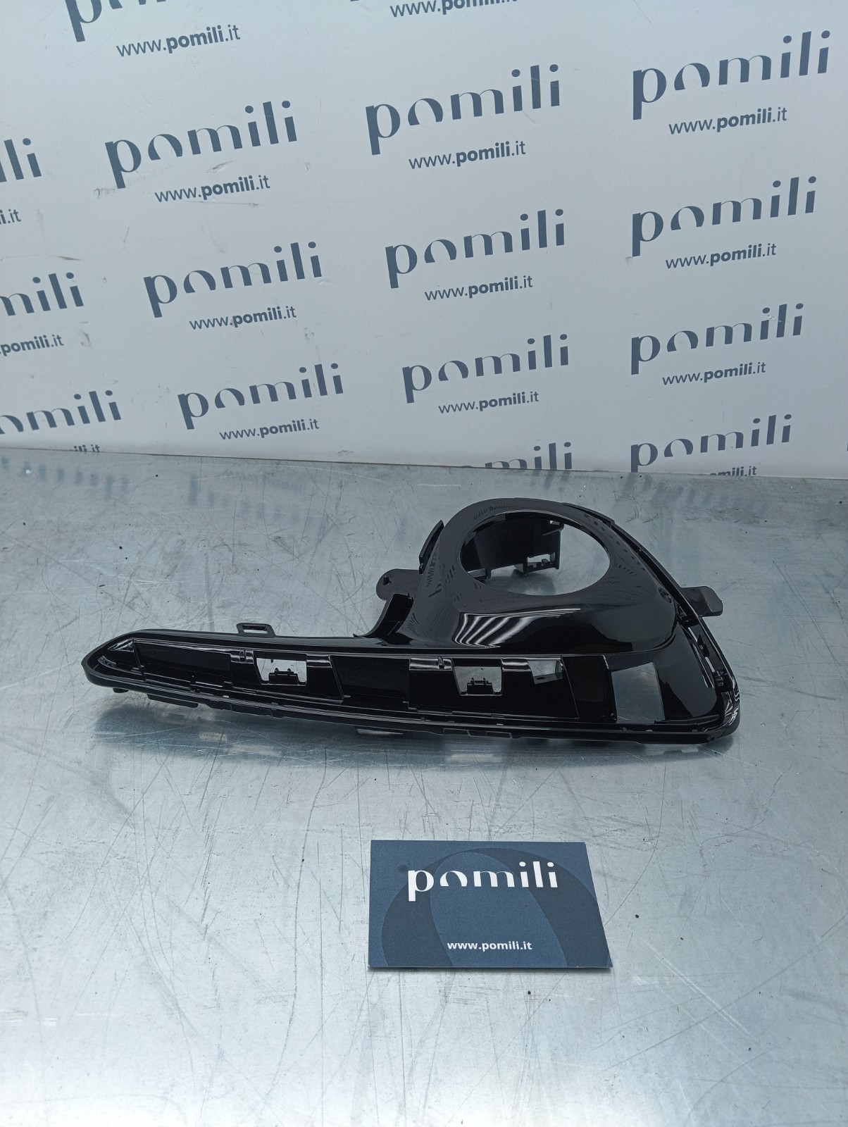 Pomili Fanaleria Toyota Yaris Cover fendinebbia destra 81481-0D360