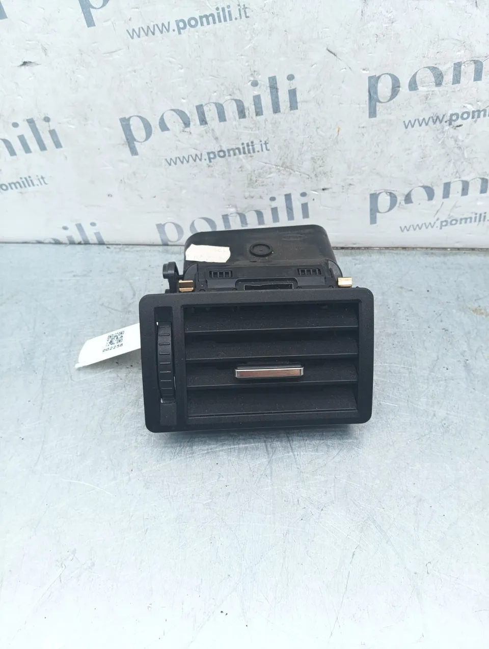 Pomili Climatizzazione Bocchetta aria Ford Kuga 3M51-R018B09 sinistra usata