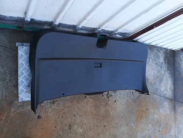 Pomili Rivestimenti interni e parti interne MV4B-S42906 cover portellone Kuga III dal 2020