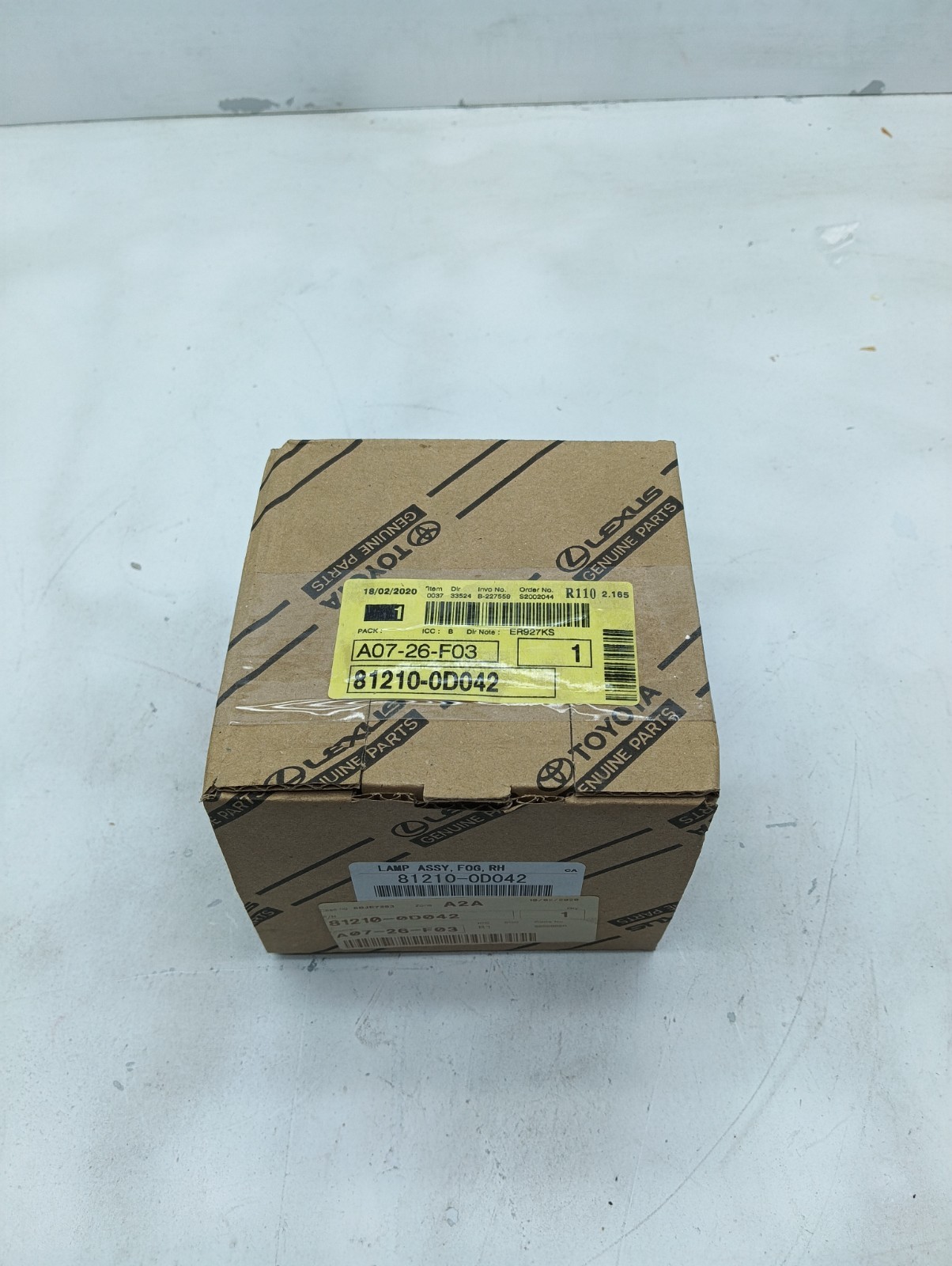 Pomili Fanaleria Fendinebbia destro Toyota 81210-0D042 nuovo