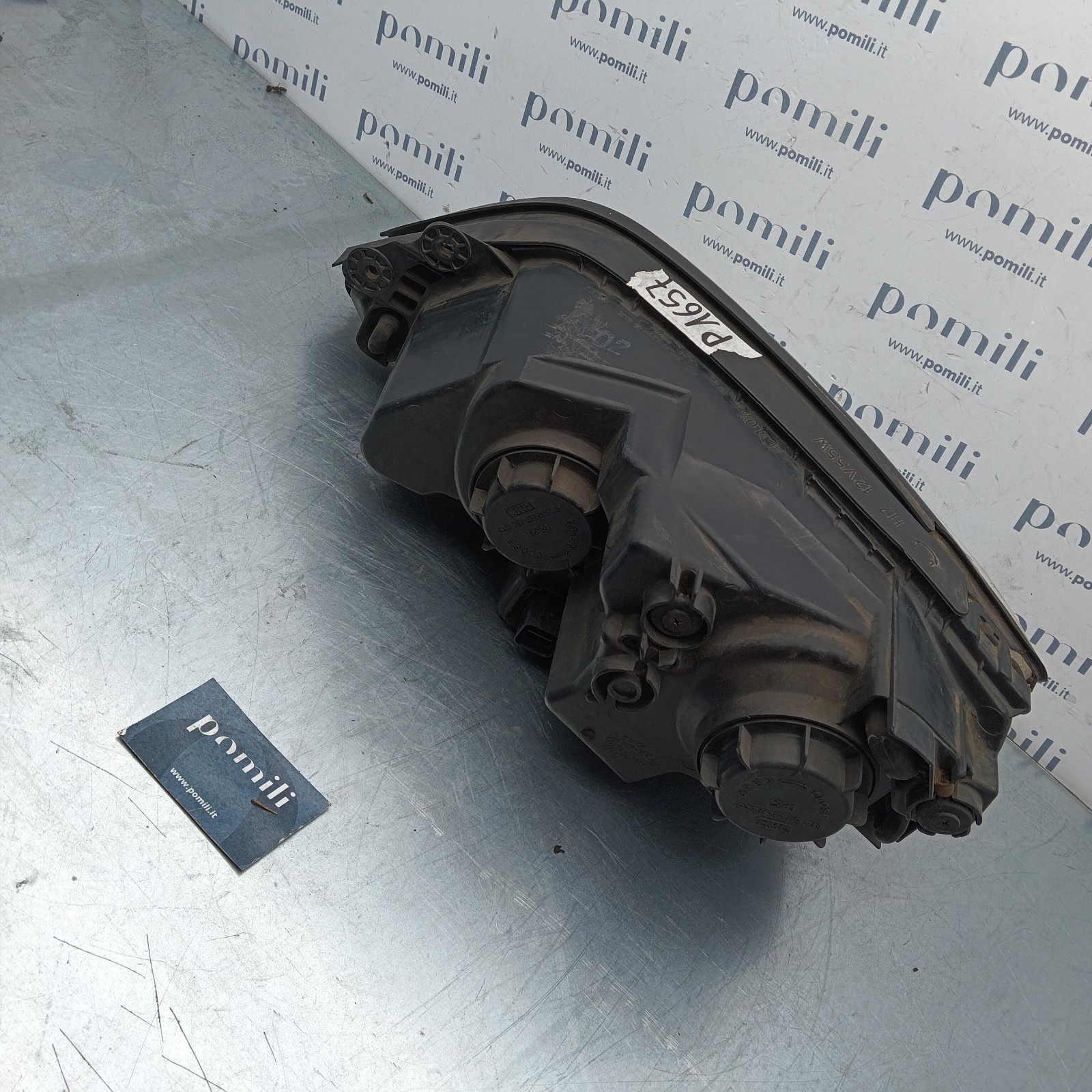 Pomili Fanaleria Kia Sorento 2002-2006 faro anteriore destro usato