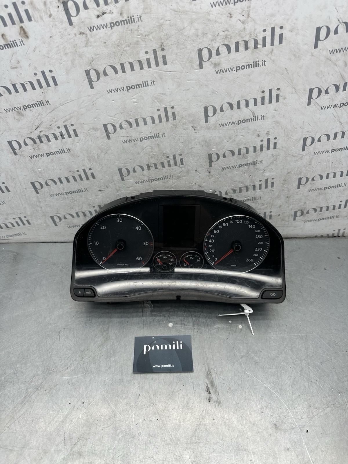 Pomili Rivestimenti interni e parti interne Quadro strumenti Golf 5 1K0920874B usato