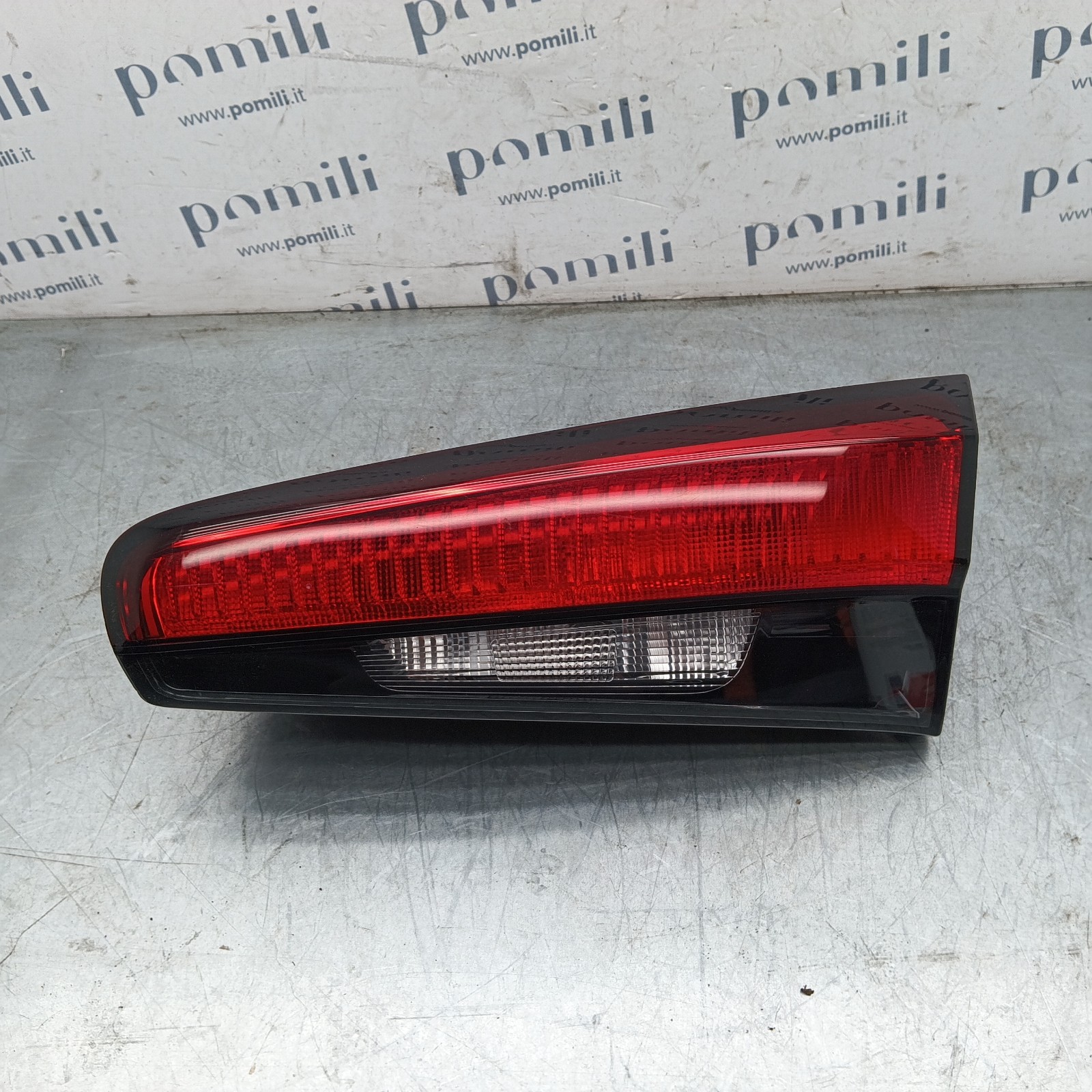 Pomili Fanaleria Fiat Tipo II S.W. fanale posteriore destro portellone 52015962 usato