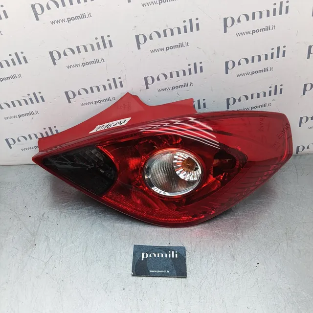 Pomili Fanaleria Opel Corsa D fanale posteriore destro usato