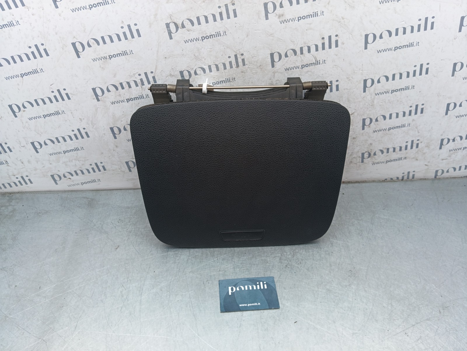 Pomili Rivestimenti interni e parti interne Volkswagen Sharan vano portaoggetti 7N0857922 usato