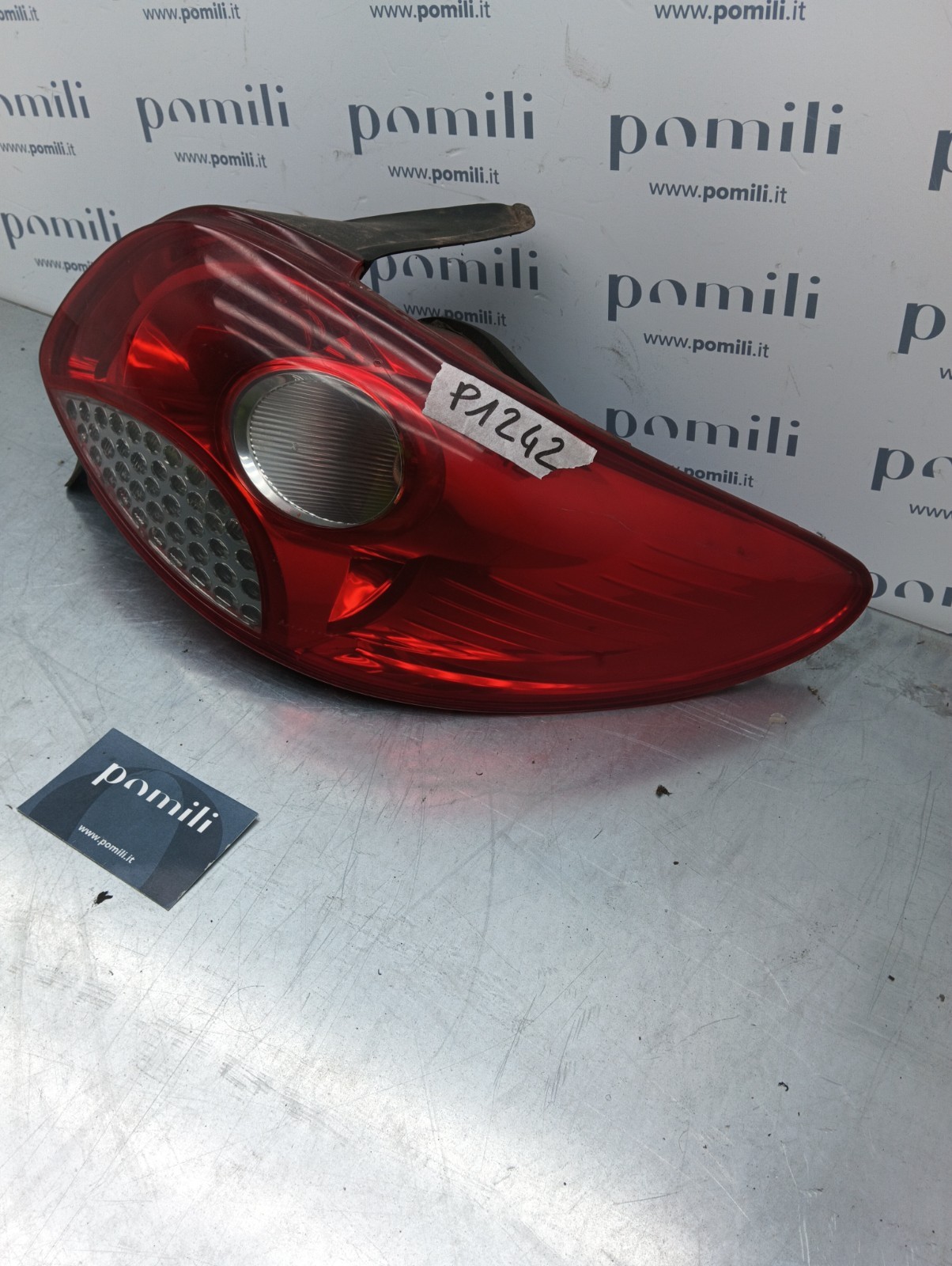 Pomili Fanaleria Peugeot 206+ fanale posteriore destro usato