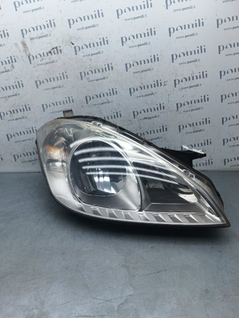 Pomili Fanaleria Mercedes-Benz Classe B (T245) proiettore destro