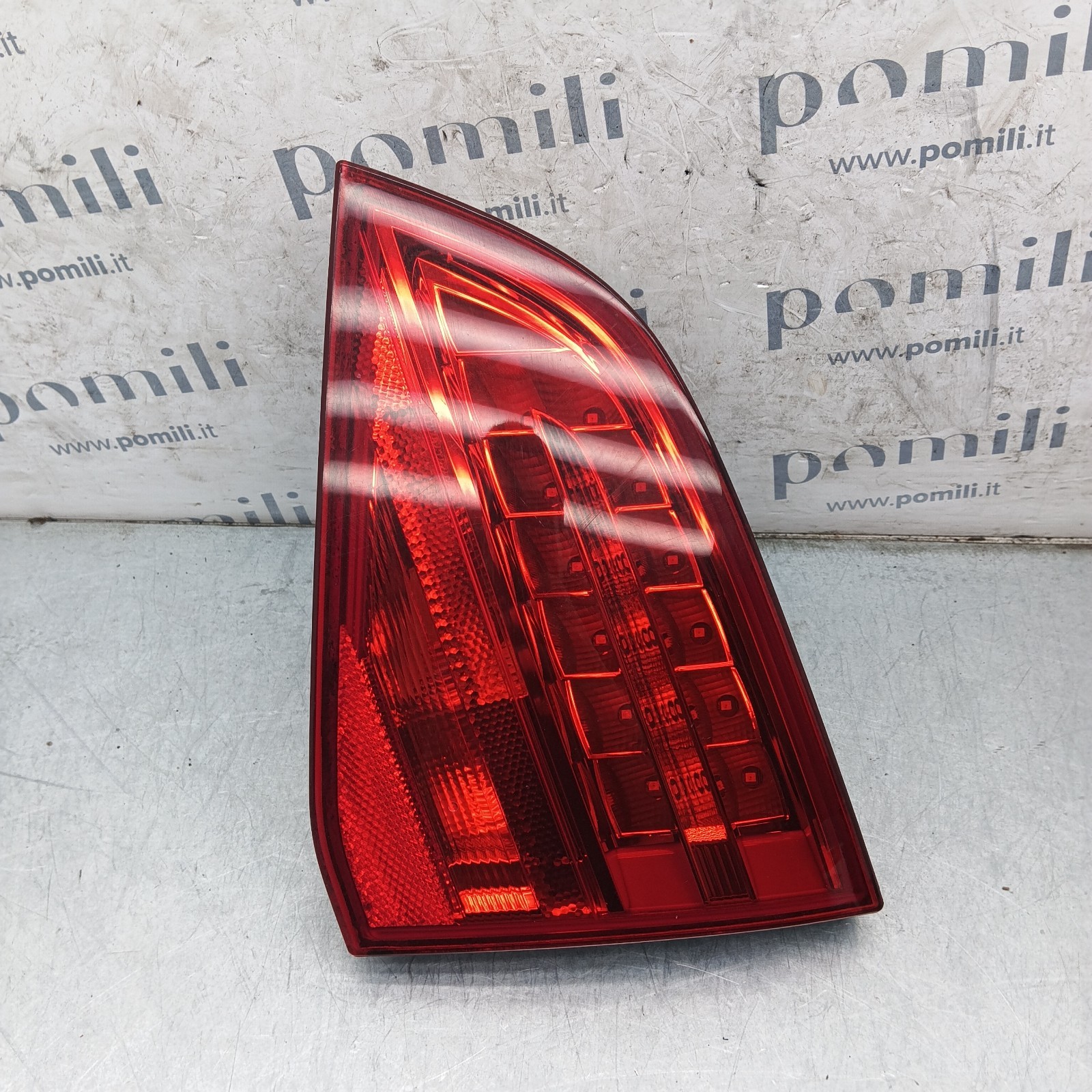 Pomili Fanaleria Audi A4 B8 8K9945094B fanale posteriore destro portellone