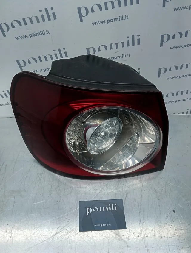 Pomili Fanaleria Volkswagen Golf Plus fanale posteriore sinistro usato 5M0945095K