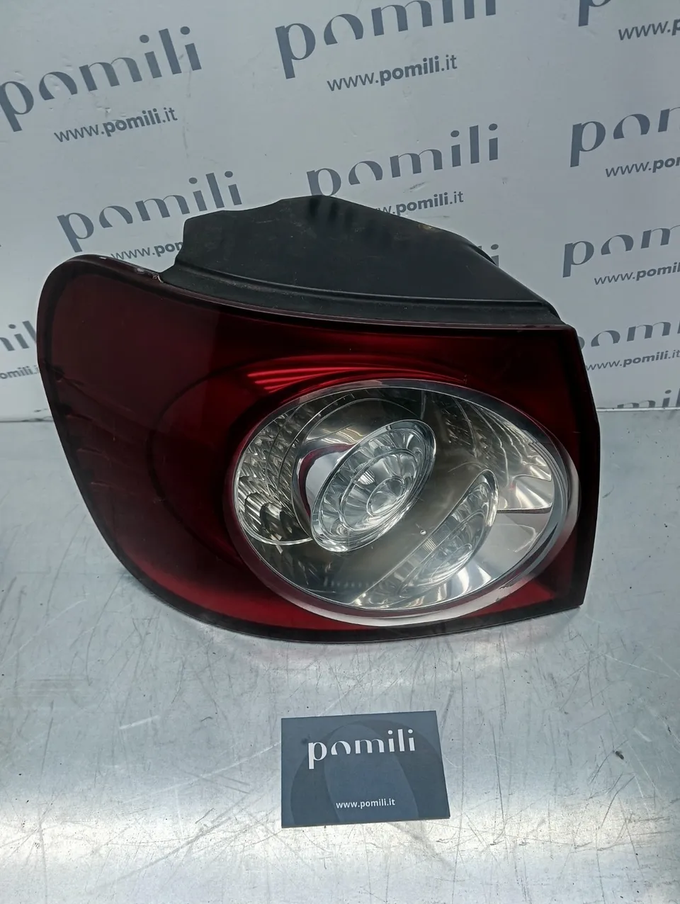 Pomili Fanaleria Volkswagen Golf Plus fanale posteriore sinistro usato 5M0945095K
