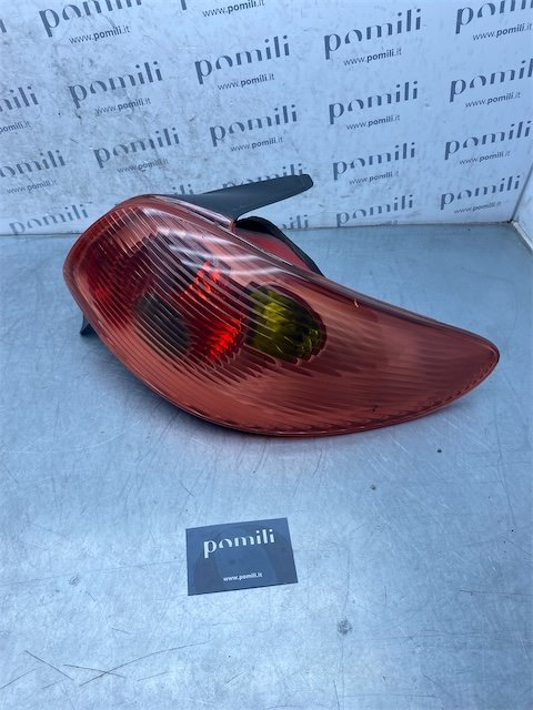 Pomili Fanaleria Peugeot 206 fanale posteriore destro