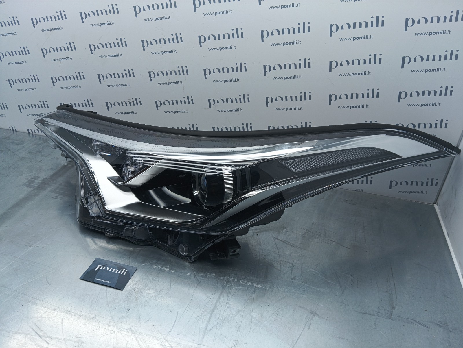 Pomili Fanaleria Toyota C-HR faro sinistro OEM 81170-F4030
