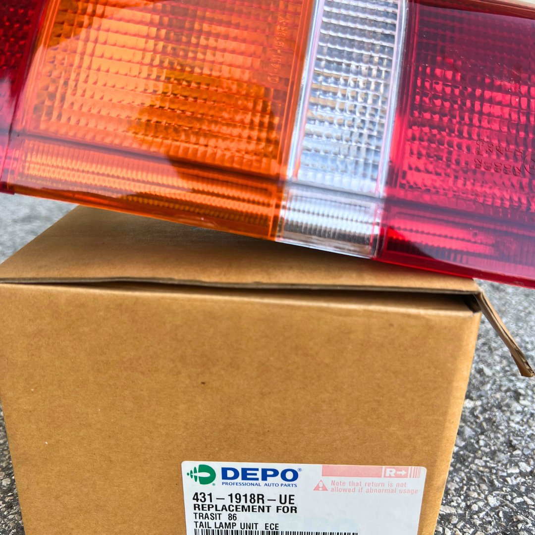 Depo Fanaleria 431-1918R-UE fanale posteriore destro Ford Transit (86)