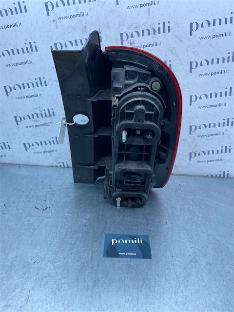 Pomili Fanaleria Fanale posteriore Dacia Duster sinistro