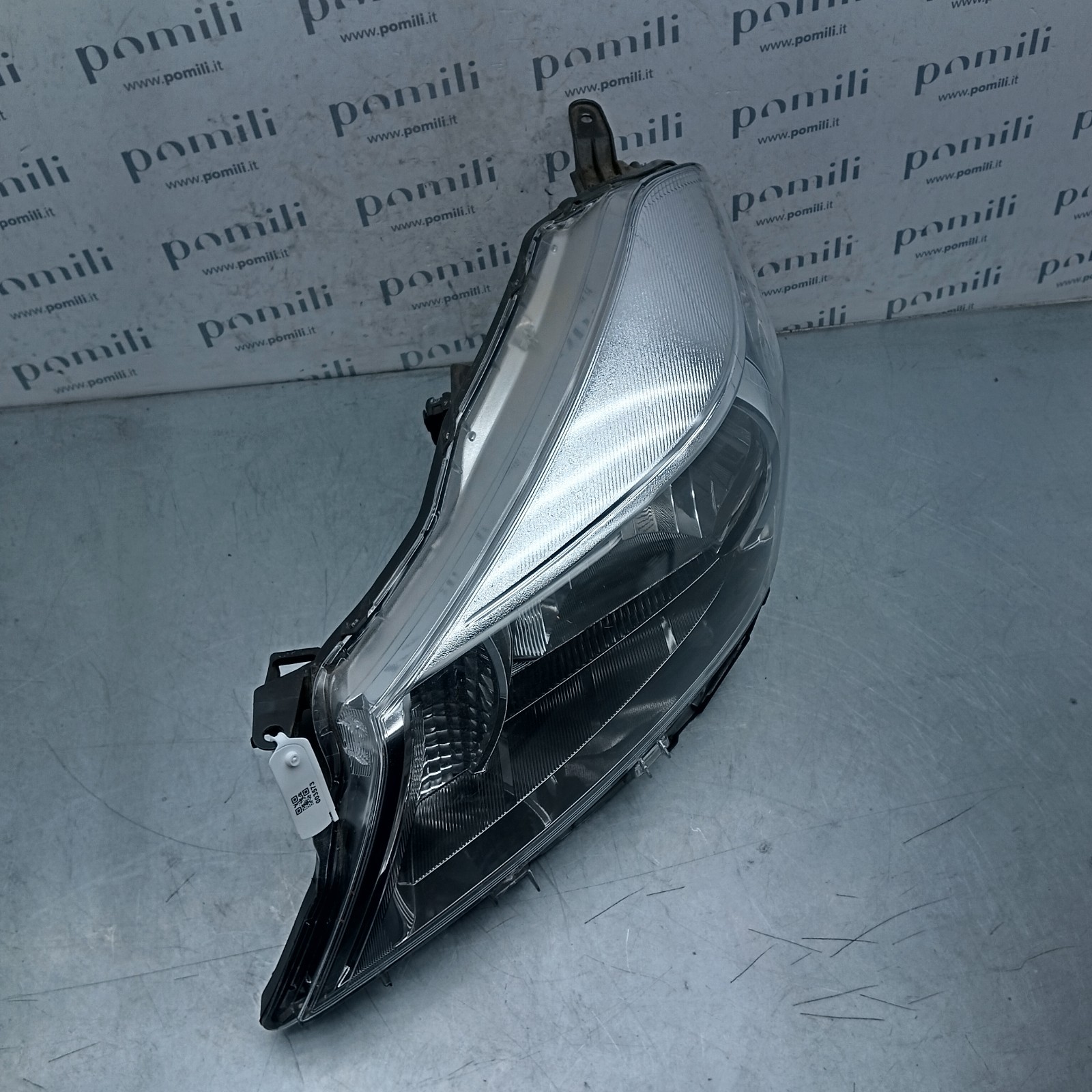 Pomili Fanaleria Toyota Yaris III faro anteriore sinistro versione base