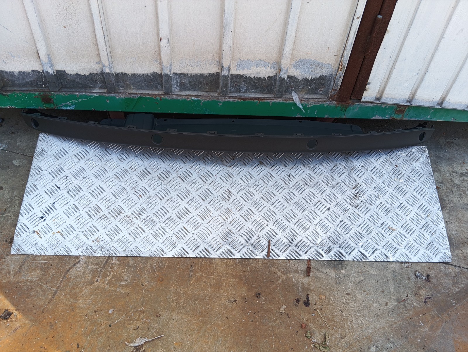 Pomili Paraurti posteriore JAGUAR X-TYPE 4X43-N17A894-B usato