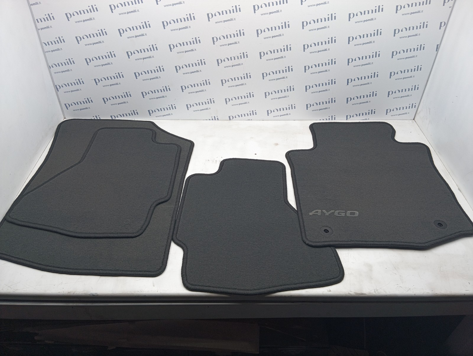 Pomili Rivestimenti interni Toyota Aygo kit tappetini nuovi