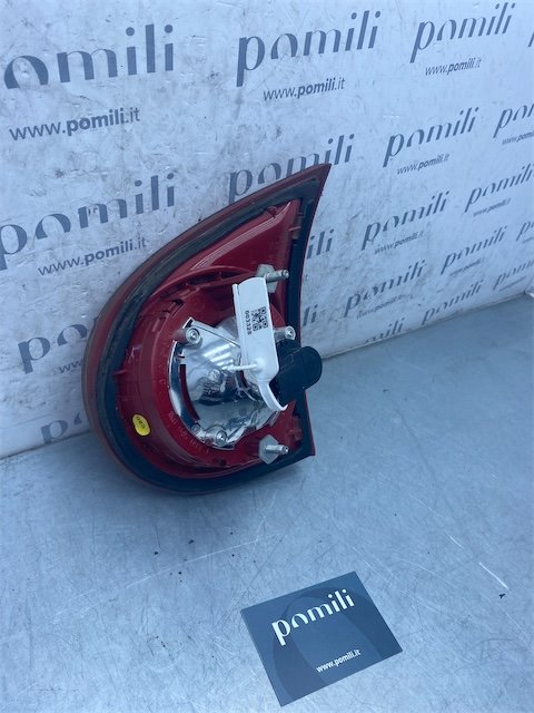 Pomili Fanaleria Fanale posteriore parte int. SX VOLKSWAGEN GOLF (1K) (10/03>12/09<) usato