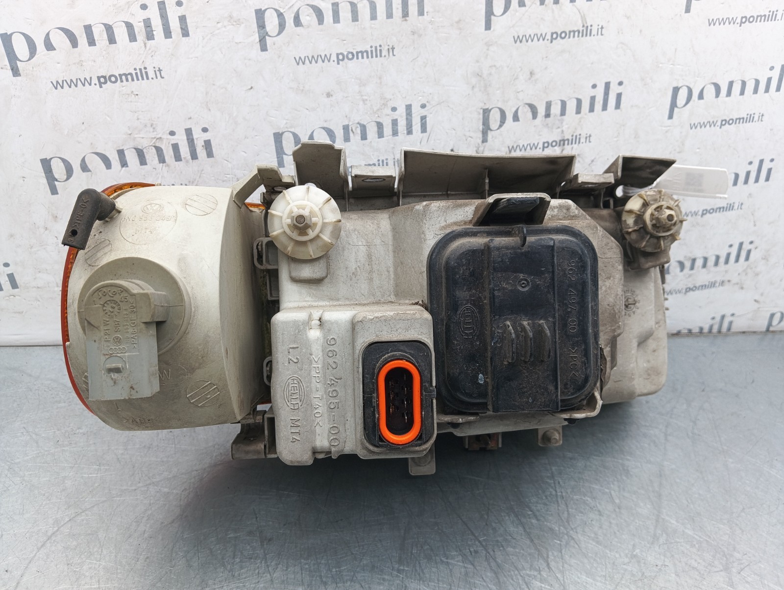 Pomili Fanaleria Volkswagen Polo III faro anteriore sinistro con freccia usato