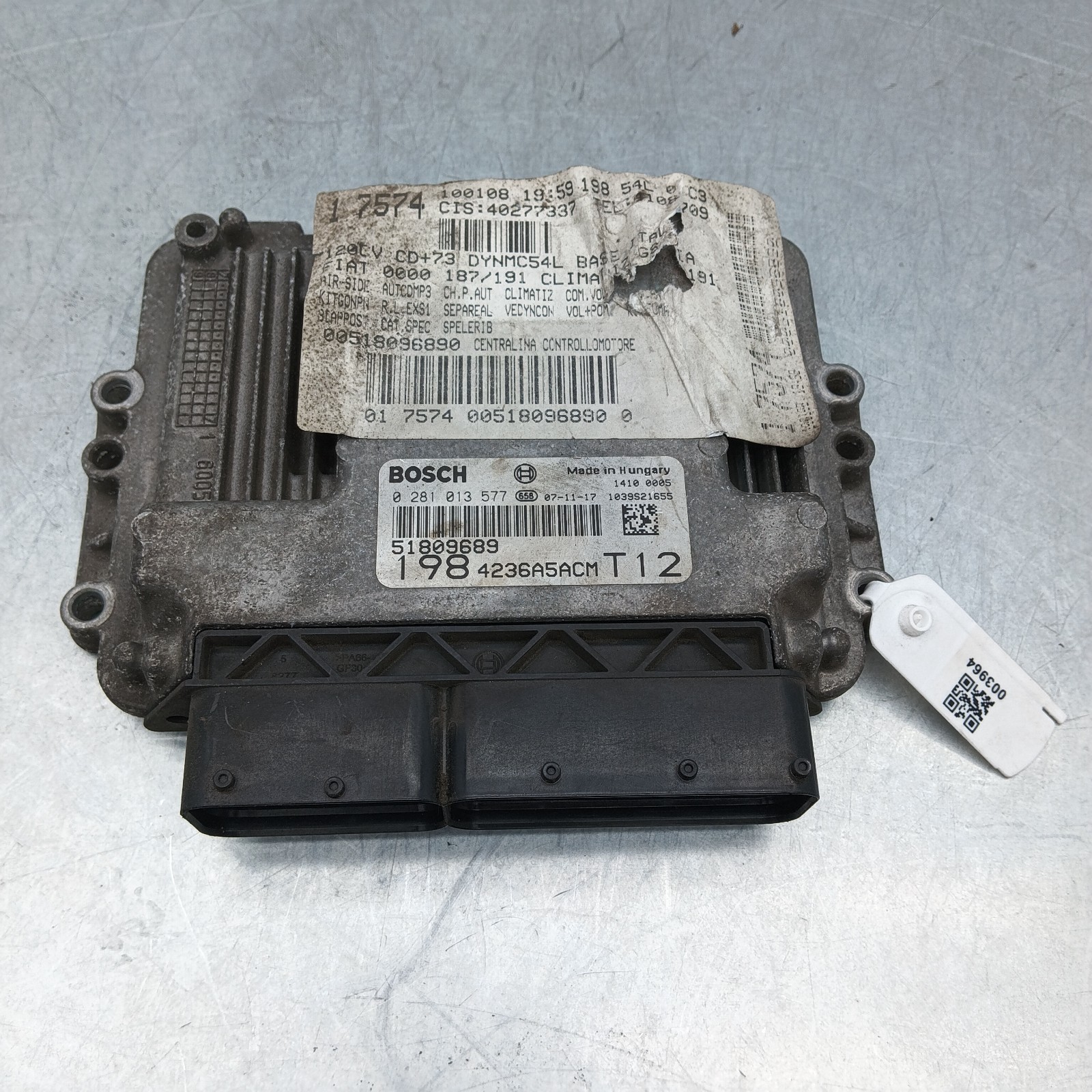 Pomili Motorini avviamento, alternatori, ECU e cavi Fiat Bravo II centralina motore 51809689 usata