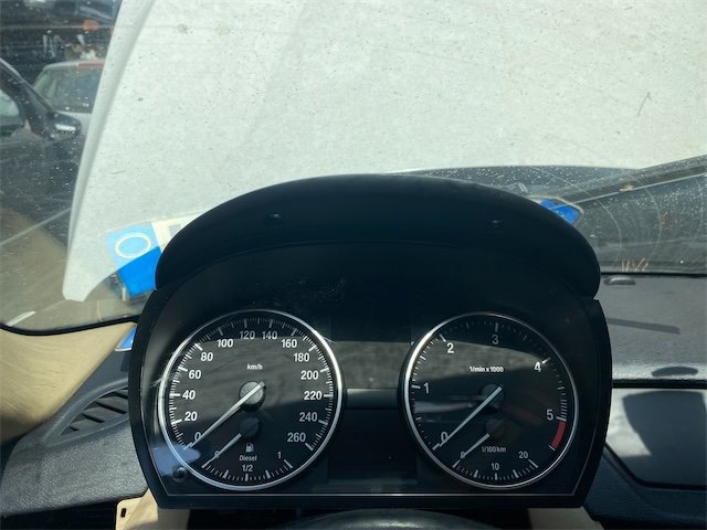 Pomili Rivestimenti interni e parti interne BMW X1 E84 quadro strumenti completo