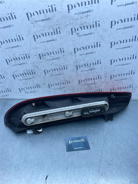 Pomili Fanaleria Ford Focus (CAP) 11/04>06/08 fanale posteriore destro