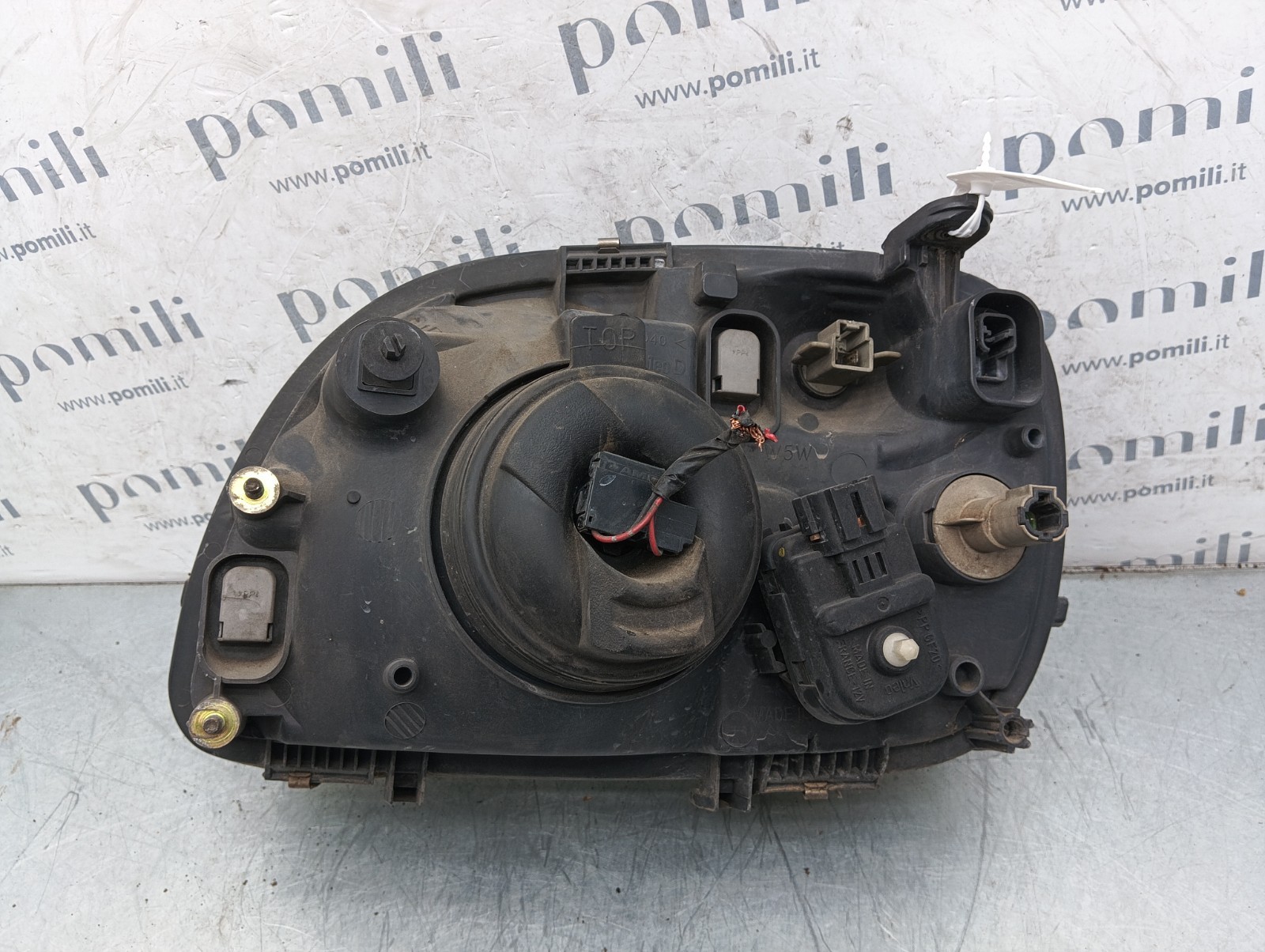 Pomili Fanaleria Faro anteriore destro Nissan Micra K11 89000362 usato