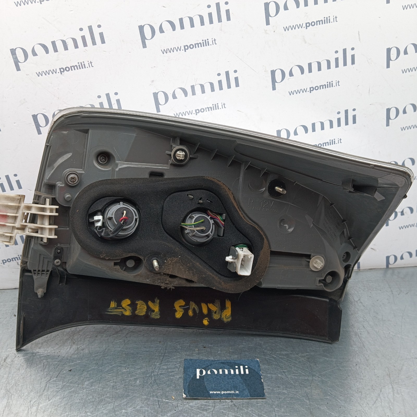 Pomili Fanaleria Toyota Prius (2009-2015) 81551-47170 fanale posteriore destro usato