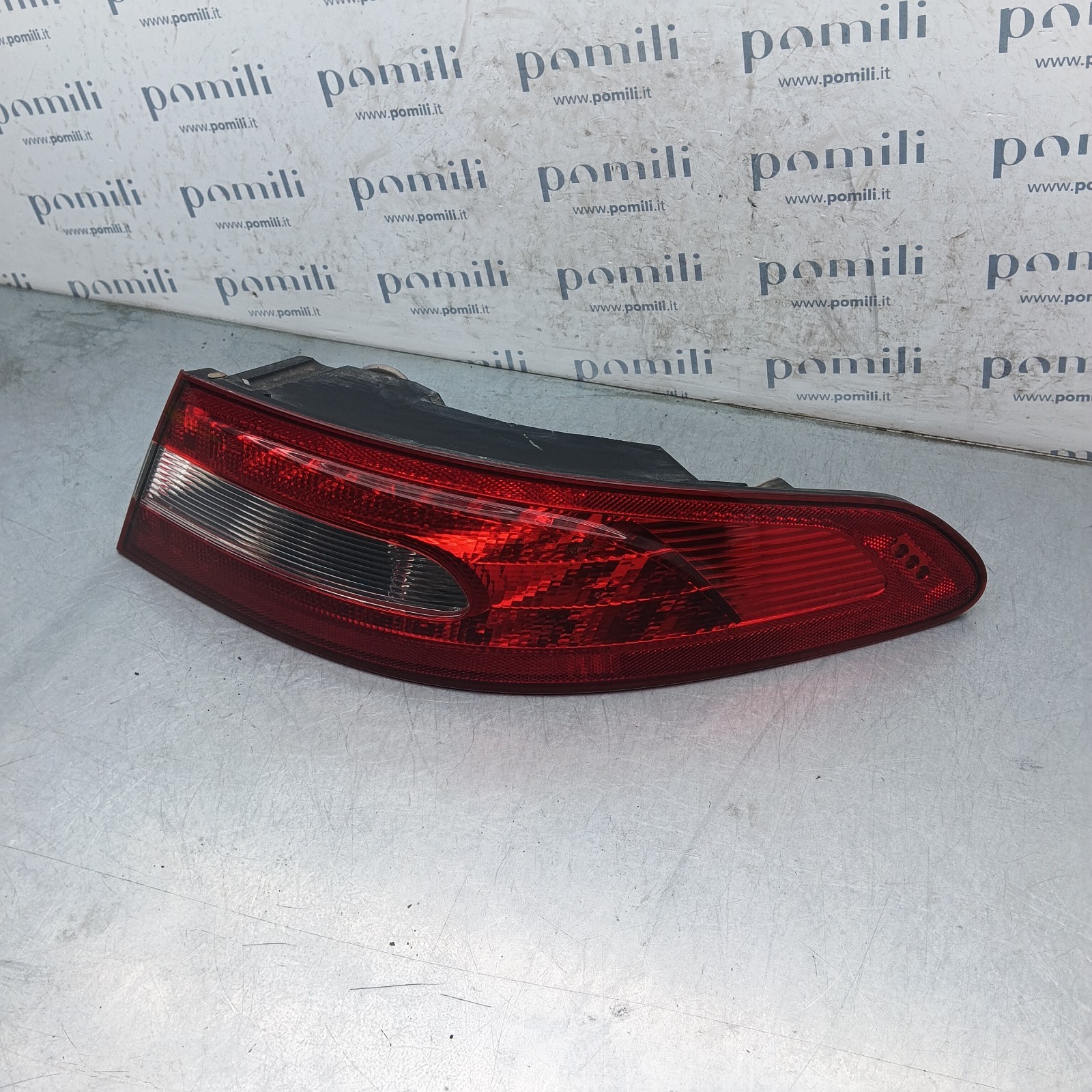 Pomili Fanaleria Jaguar XF fanale posteriore destro usato