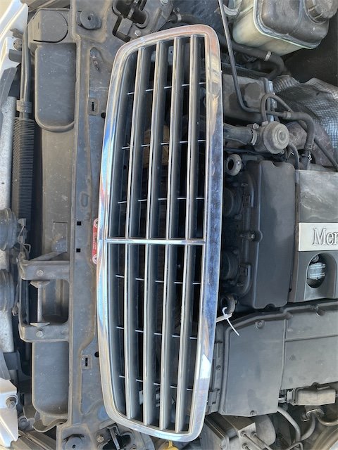 Pomili Lamierati esterni Griglia cofano anteriore Mercedes-Benz Classe C W/S203