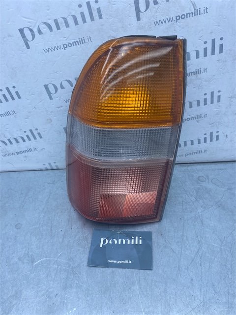 Pomili Fanaleria Mitsubishi L200 fanale posteriore sinistro usato