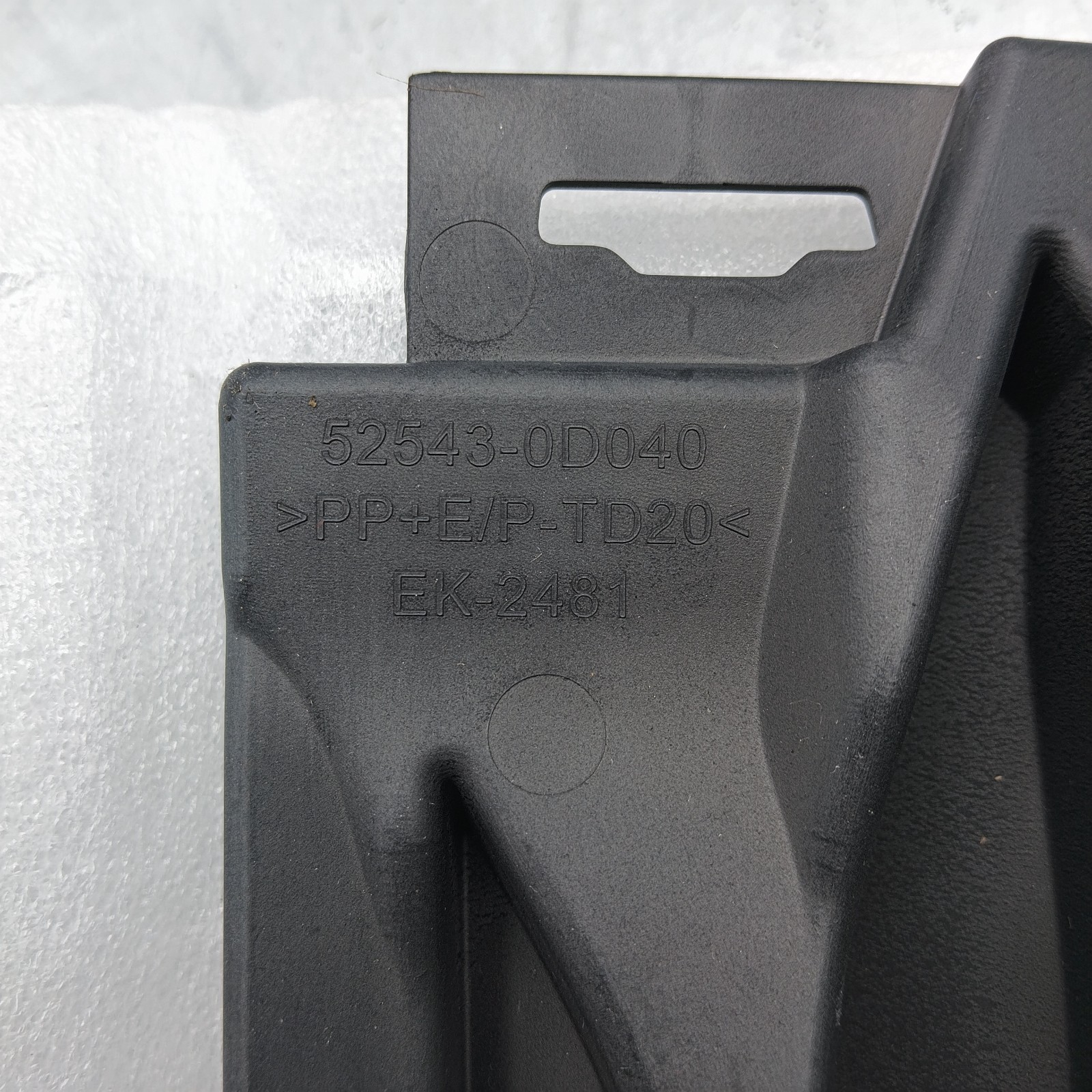 Pomili Paraurti anteriore Copertura Toyota Yaris III 52543-0D040 nuova